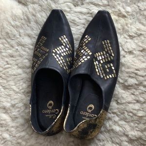 Calleen Cordero flats